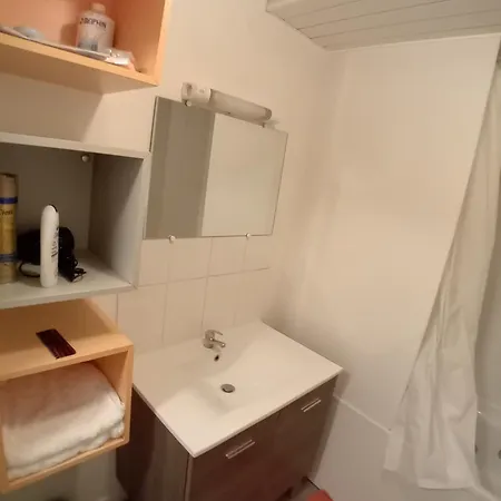 Apartment Chartreux Baignoire Massante ,a 3 Minutes Du Centre En Bus! 2 Etoiles Atout France